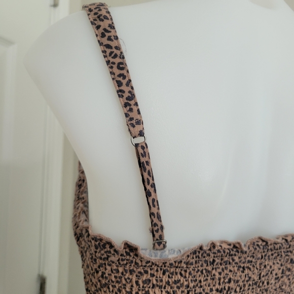 Abercrombie & Fitch Leopard Cinch Top Jumpsuit M EUC Ankle Wide Leg Lightweight - Picture 8 of 16